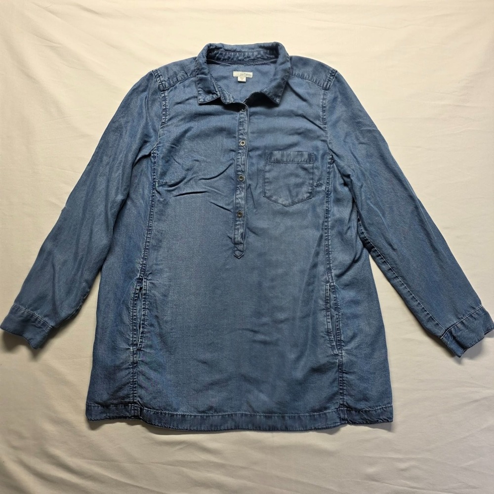 J. JILL Shirt Denim Blue Chambray Tunic Relaxed Fit Pockets Women's Size Medium